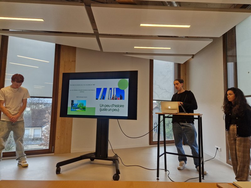 Groupe en présentation