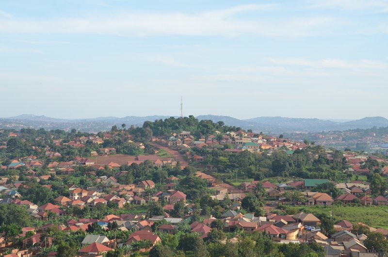 Vue sur une des nombreuses collines de Kampala